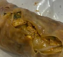 Spicy Noodle Rolls with Cold Vermicelli and Crabs