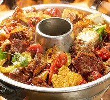 Fresh Braised Tofu and Beef Hot Pot