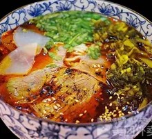 Clear Soup Pickled Cabbage Beef Noodles