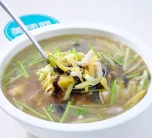 Pickled Vegetable and Pork Stir-Fry Soup