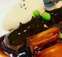 Zhuangyu Scallion-Braised Wild Sea Cucumber