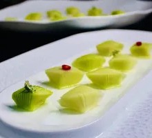 Crunchy Pepper-flavored Mustard Greens