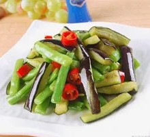 Stewed Green Beans with Eggplant