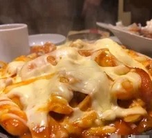 Cheese Fish Cake Stir-Fried Rice Noodles