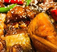 Lao Li's Braised Fish