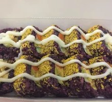 招牌黑金脆寿司