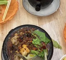 Braised Chicken in Clay Pot