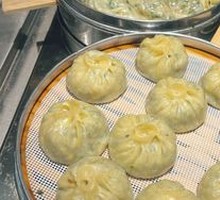 Thin-skinned steamed bun