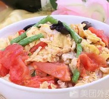 Egg Noodles with Scrambled Eggs