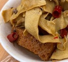 Fried Tofu Skin with Vegetarian Chicken