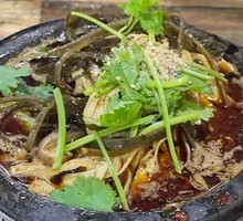 Spicy Hot Pot in Clay Pot