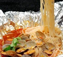 Paper-Wrapped Scallops with Vermicelli and Enoki Mushrooms