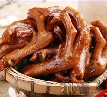 Spicy Braised Duck Feet