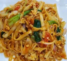 Egg Stir-Fried Knife-Sliced Noodles