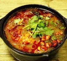 Spicy Hot Pot in Clay Pot