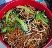 Stir-Fried Rice Noodles