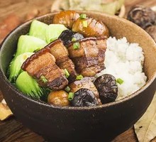 Bao Yuan Braised Pork Rice Bowl