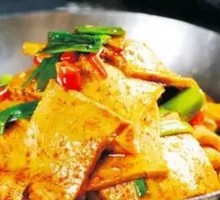 Spicy Pot-Braised Tofu with Leaves