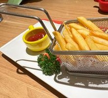 American Sour Cream and Chive Potato Fries