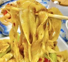 Big Plate Chicken Noodles