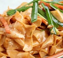 Stir-Fried Cold Noodles