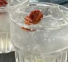 Salt Plum Bubbles