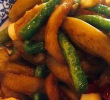 Eggplant Stir-Fried with Green Beans