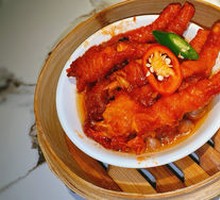 Sauce-Flavored Steamed Chicken Feet