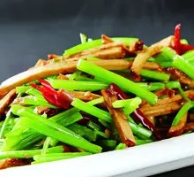 Stir-fried celery with fried tofu
