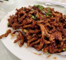 Beijing-style Shredded Pork in Soy Sauce