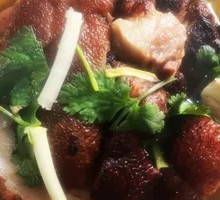 Braised Pork Shank in Bowl
