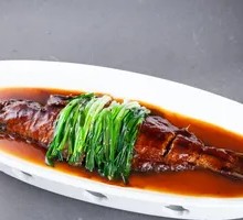 葱烧鲽鱼