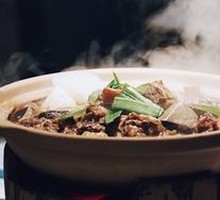 Biao Ge's Secret Beef Brisket Stew