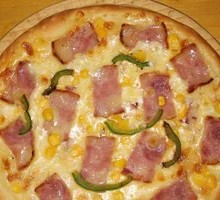Fresh Bacon Pizza