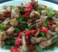 Pickled Pepper Frog Rice