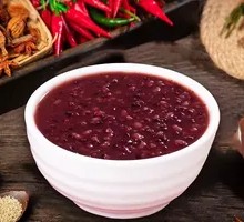Freshly Boiled Red Bean Porridge