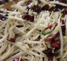 Spicy and Sour Bean Sprouts