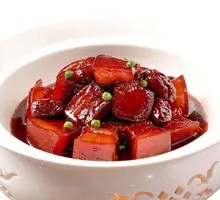 Red-Braised Pork with Jujube