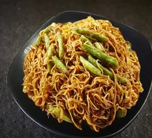 Bamboo Bean Stew Noodles with Meat