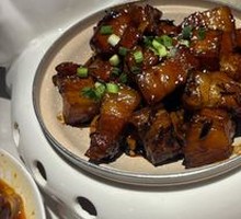 Braised Pork with Bamboo Shoots and Preserved Vegetables