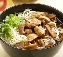 Chicken and Mushroom Noodles
