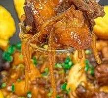 Rural Earth Pot Chicken