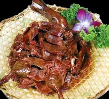 Sichuan-Flavor Sauce Roast Duck