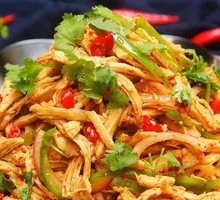 Spicy and Numbing Boneless Shredded Chicken