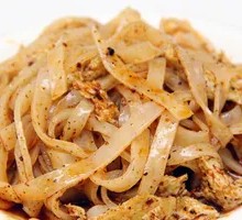 Mixed Noodles with Hand-Rolled Skin