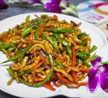 Stir-Fried Pork with Green Pepper