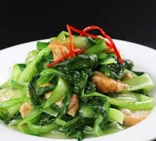 Garlic Stir-Fried Greens