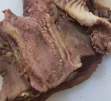 Sauce-Flavored Beef Cheek