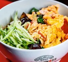 Old Kuan's Soil Egg Noodles with Sauce