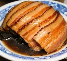 Preserved Vegetable Braised Pork